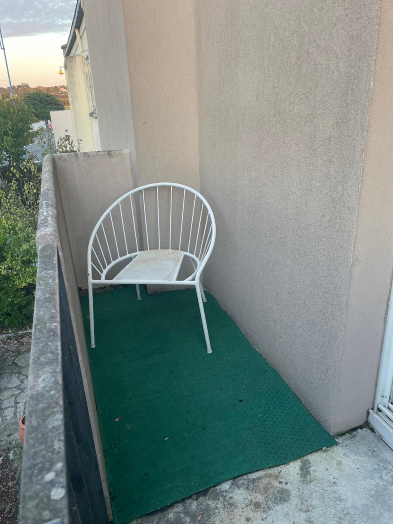 Studio A 15 Mn De Toulouse A Castelginest Exterior photo